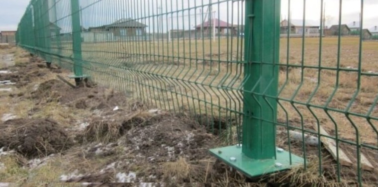Купить сваи для ограждения от производителя в Чебаркуле от 1383 руб: низкая цена, быстрая установка